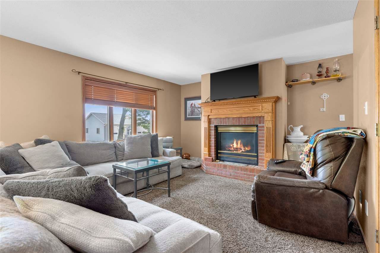 1602 Palisades Road Southwest Mount Vernon, IA 52314 - Photo 4 of 25 Gallery Image 4