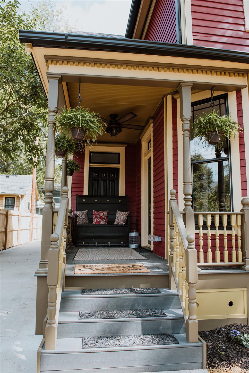 1011 Jackson Street Fort Wayne, IN 46802 - Photo 3 of 36