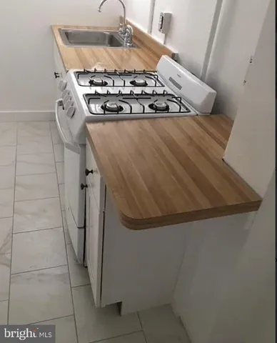 $1,750 | 2121 N Street Northwest, Unit 2, Washington, DC 20037