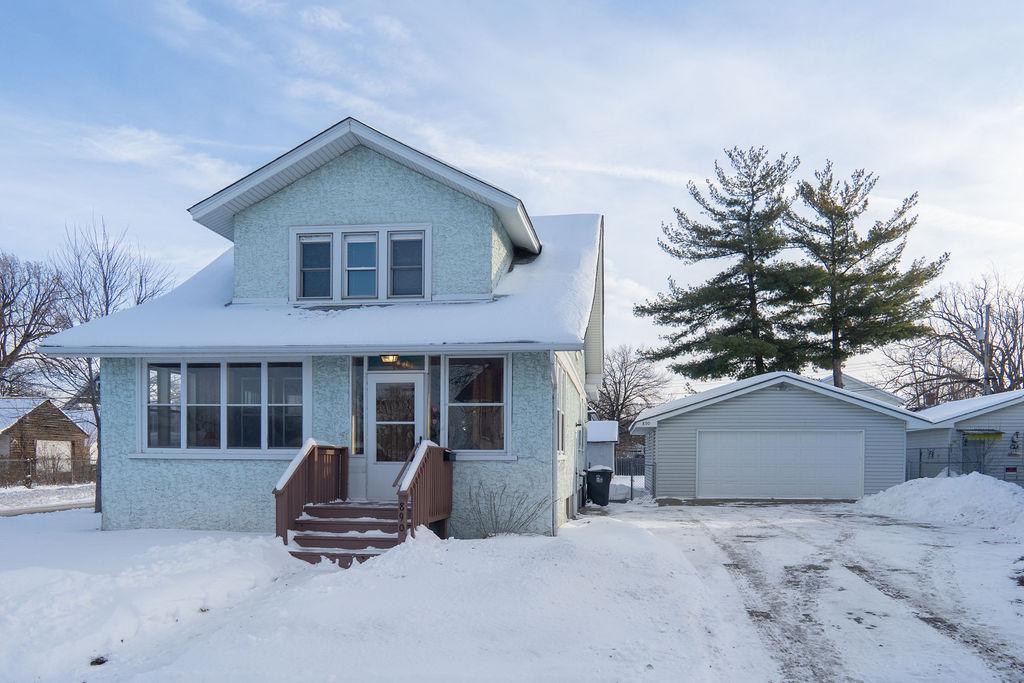 890 Arkwright Street North St. Paul, MN 55130 - Photo 2 of 25