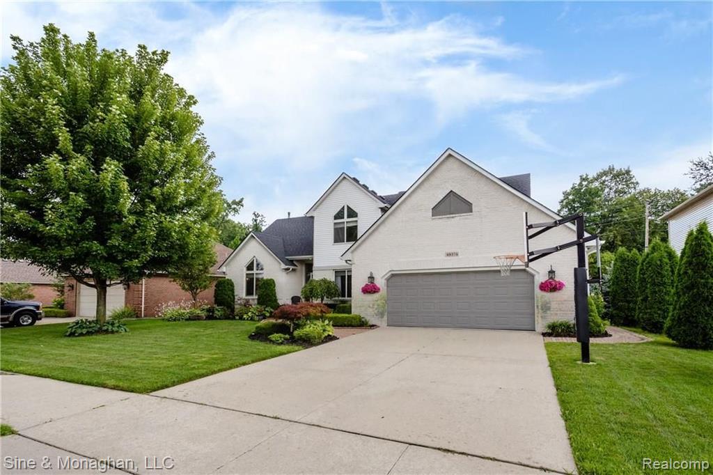 49374 Monte Road Chesterfield, MI 48047 - Photo 3 of 51
