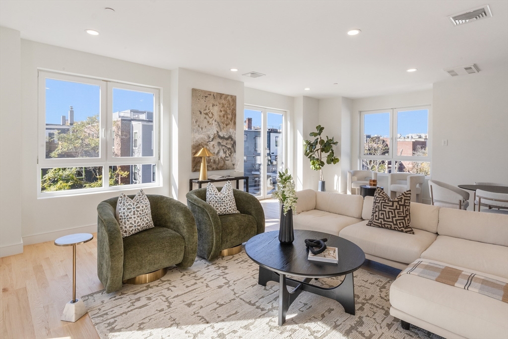 25 Everett Street, Unit 6 Boston, MA 02128 - Photo 5 of 27