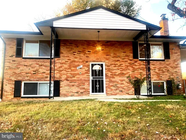 $469,900 | 5717 Colon Terrace, Temple Hills, MD 20748