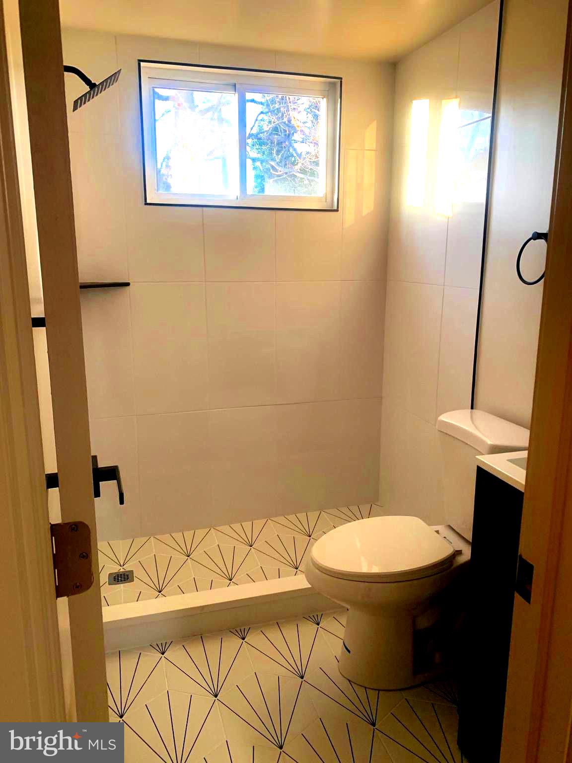 5717 Colon Terrace Temple Hills, MD 20748 - Photo 19 of 27