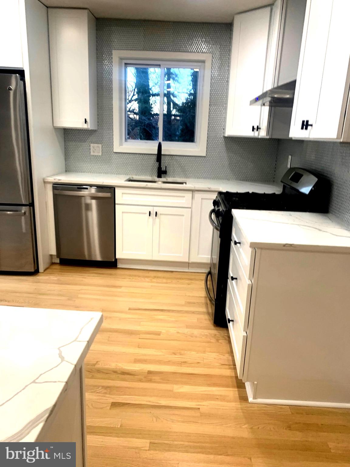 5717 Colon Terrace Temple Hills, MD 20748 - Photo 4 of 27