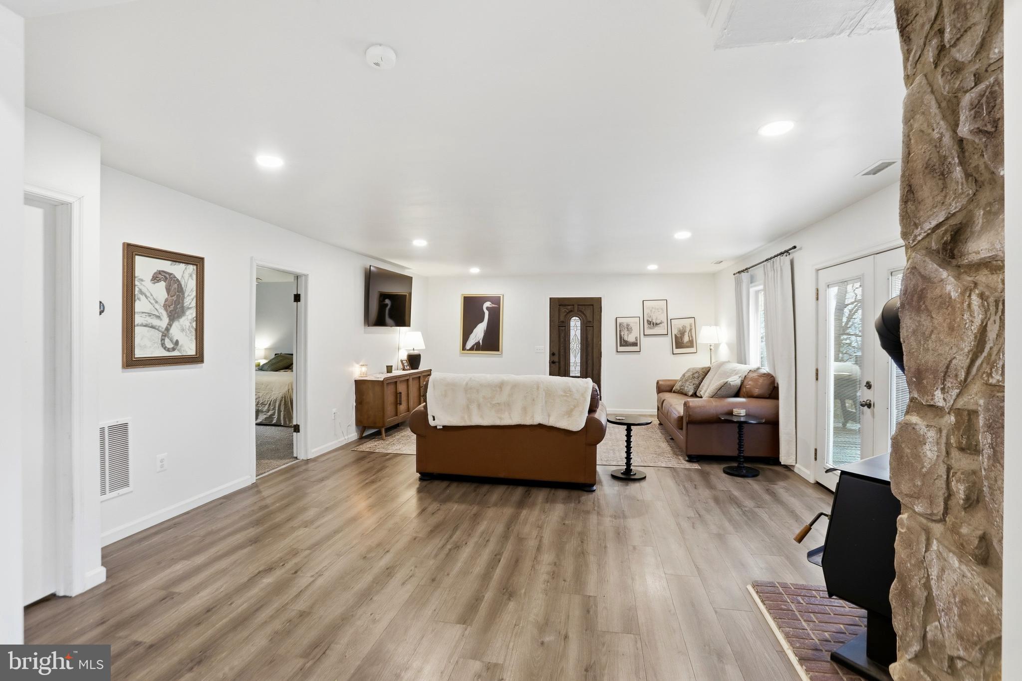 842 Valley View Road Harpers Ferry, WV 25425 - Photo 6 of 31