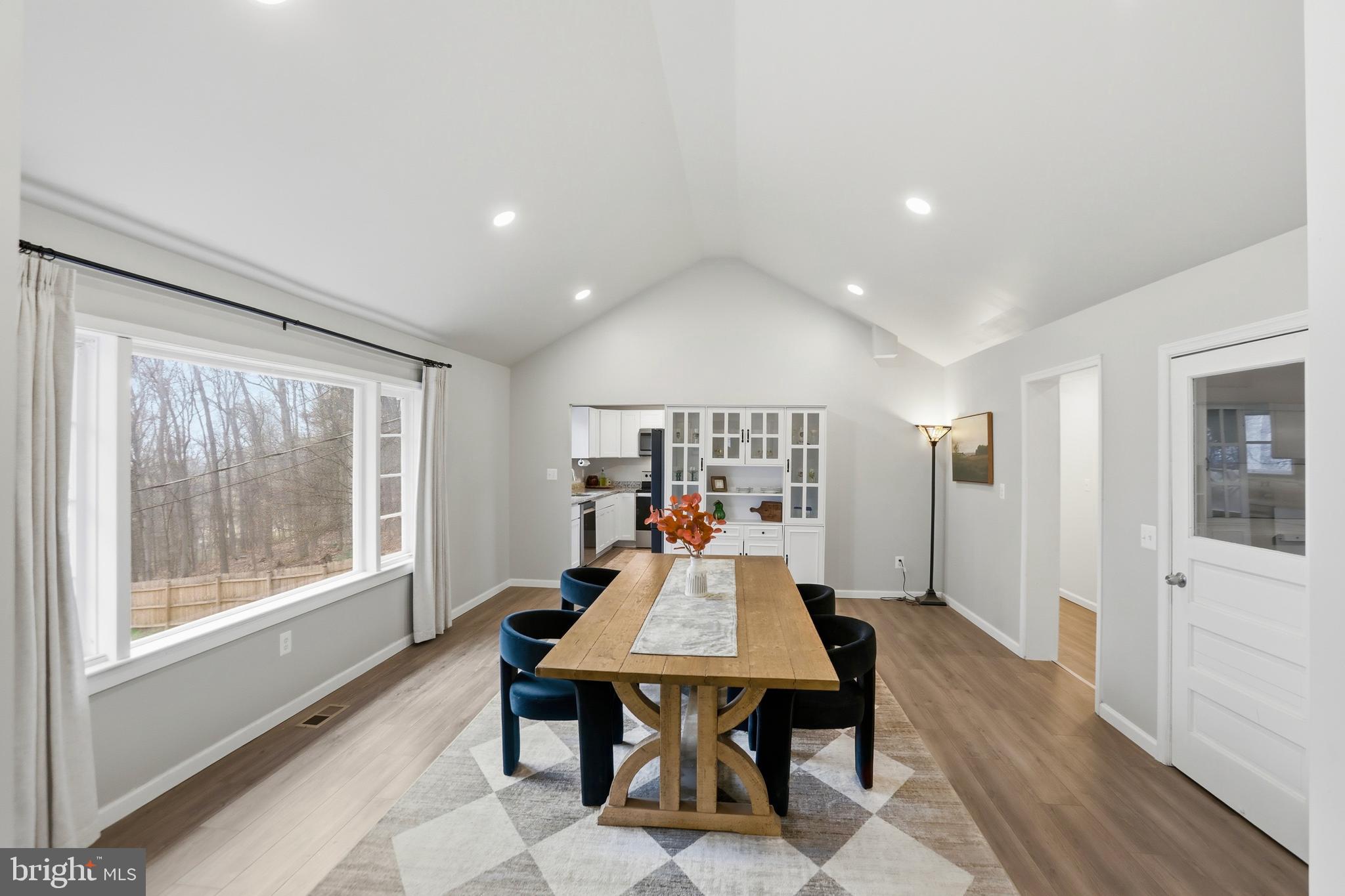 842 Valley View Road Harpers Ferry, WV 25425 - Photo 7 of 31