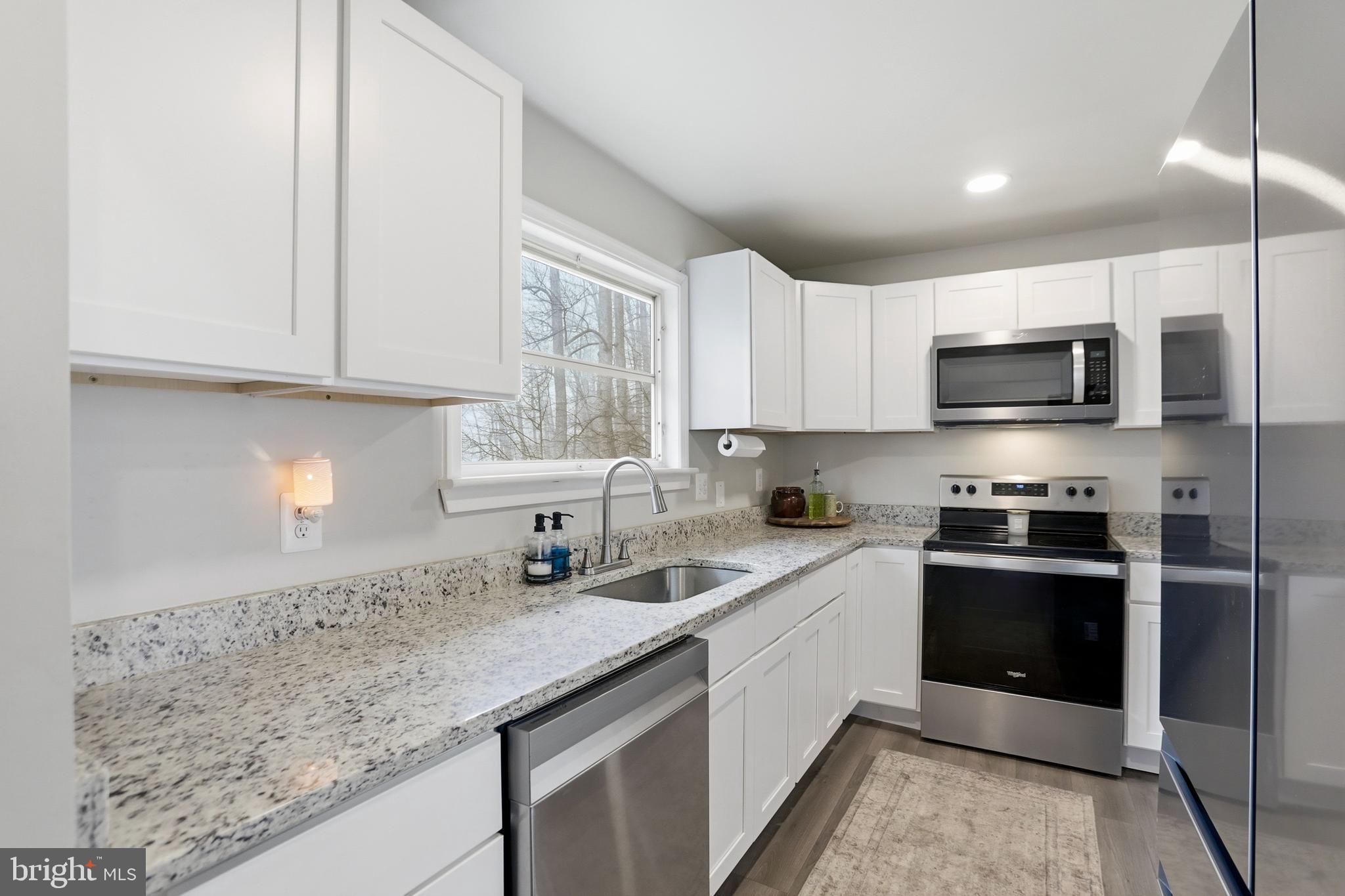 842 Valley View Road Harpers Ferry, WV 25425 - Photo 10 of 31