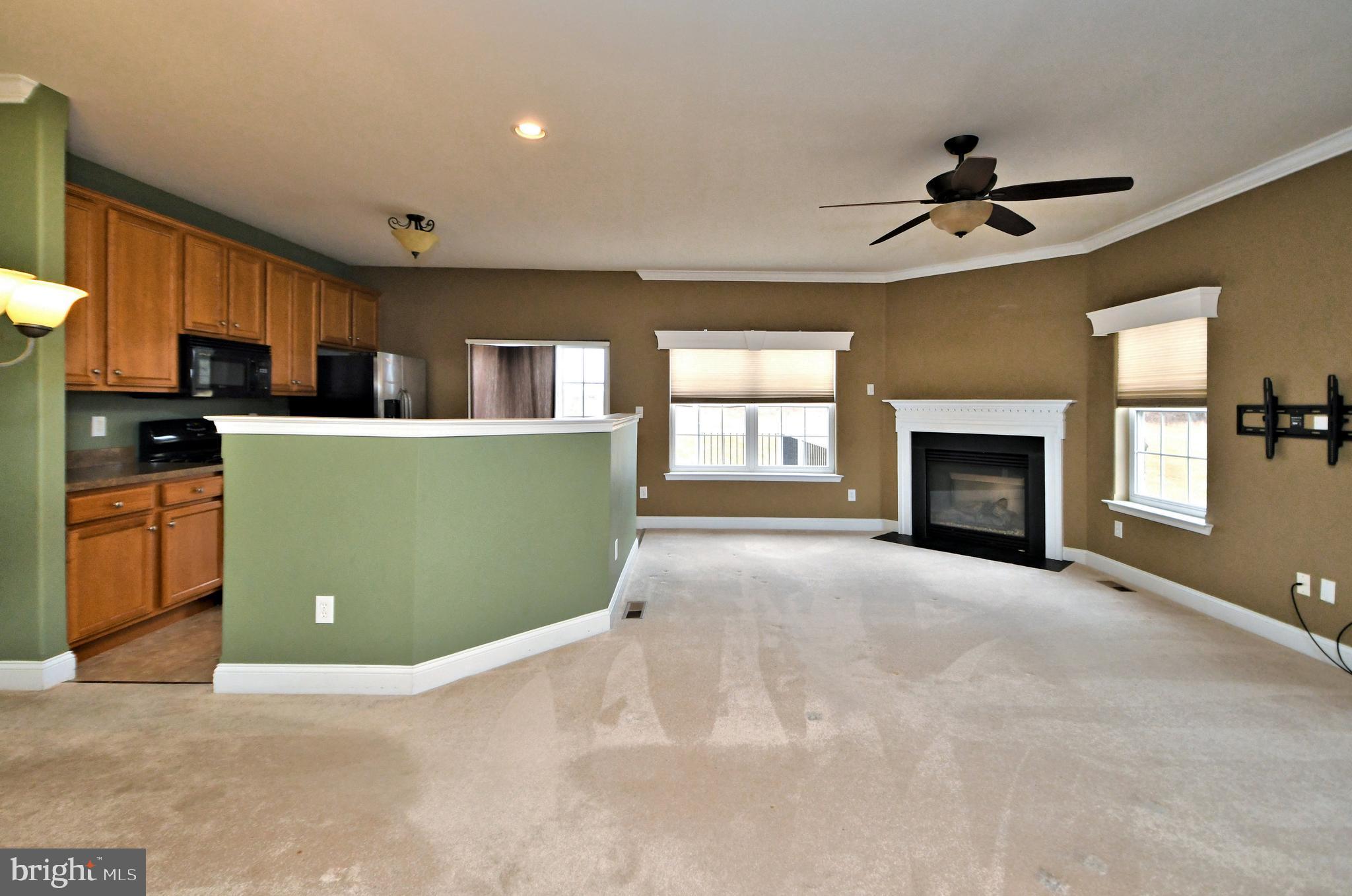 458 Buchanan Road Perkasie, PA 18944 - Photo 11 of 71 Living Room & Kitchen