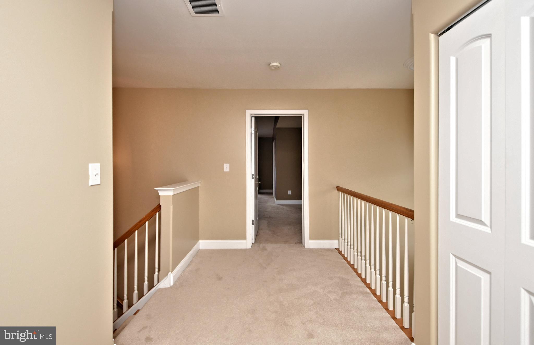 458 Buchanan Road Perkasie, PA 18944 - Photo 32 of 71 Hallway