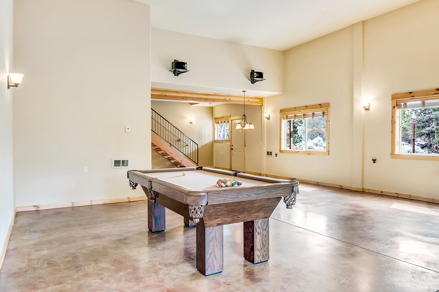 64352 Hunnell Road Bend, OR 97703 - Photo 10 of 25 Additional Photo