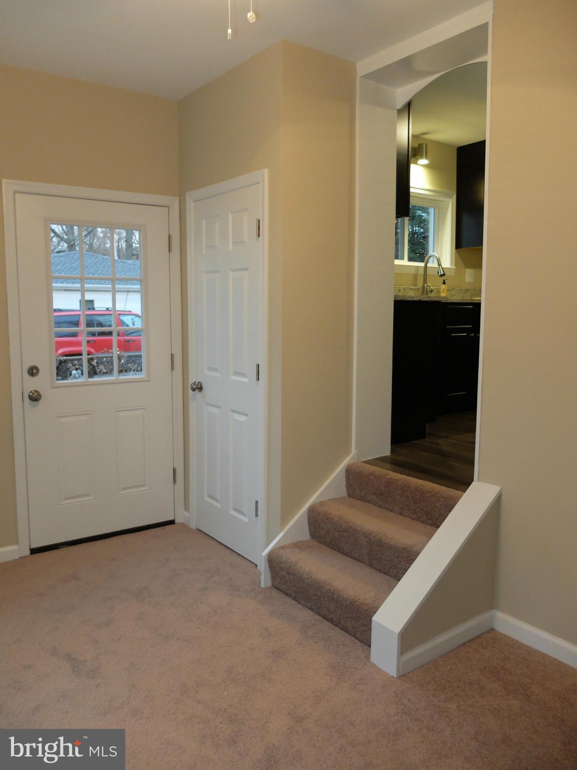 308 Cambridge Road Pasadena, MD 21122 - Photo 18 of 30 Interior (General)