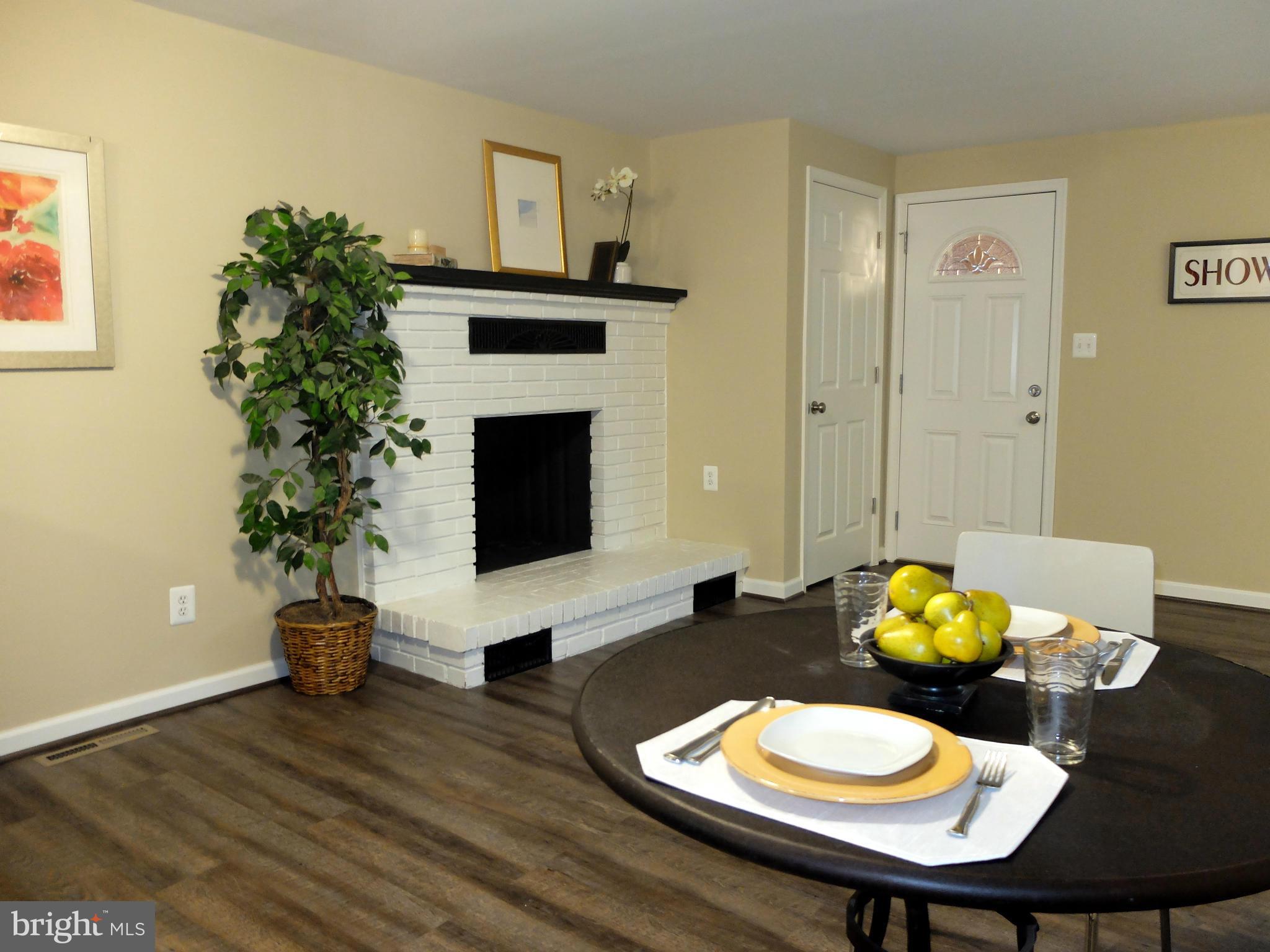 308 Cambridge Road Pasadena, MD 21122 - Photo 22 of 30 Dining Room