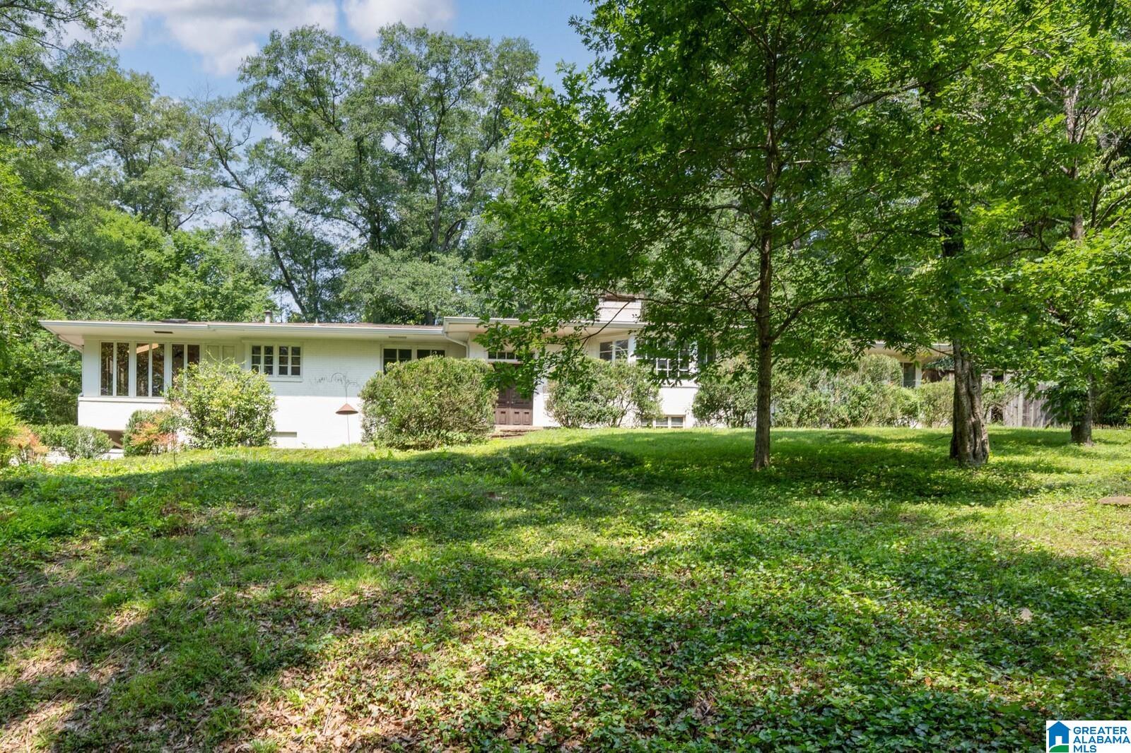 10 Beechwood Road Birmingham, AL 35213 - Photo 3 of 40