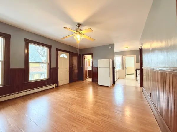 $2,150 | 603 Silver Street, Unit 2R, Manchester, NH 03103