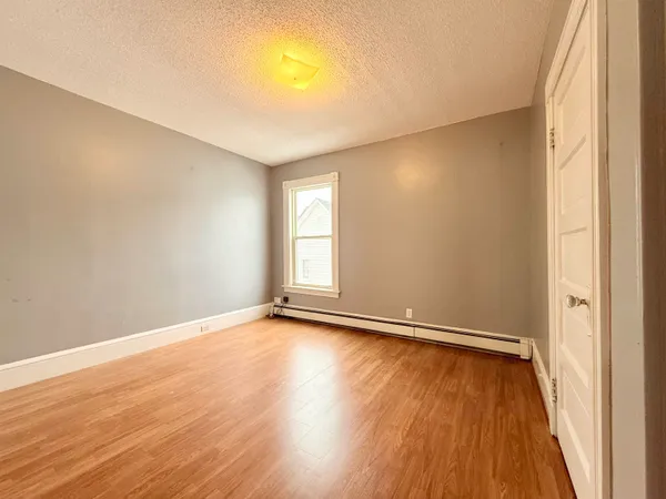 $2,150 | 603 Silver Street, Unit 2R, Manchester, NH 03103
