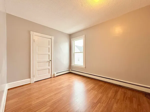 $2,150 | 603 Silver Street, Unit 2R, Manchester, NH 03103
