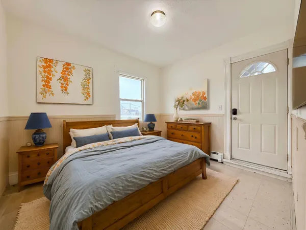 $2,150 | 603 Silver Street, Unit 2R, Manchester, NH 03103