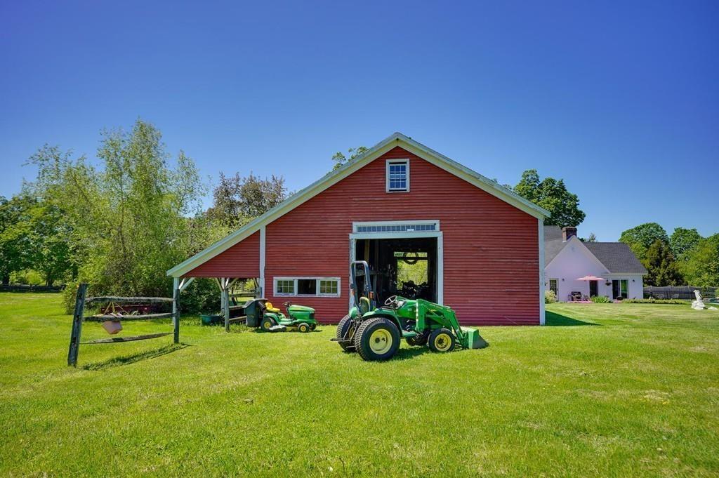 186 Long Hill Road Bolton, MA 01740 - Photo 5 of 42