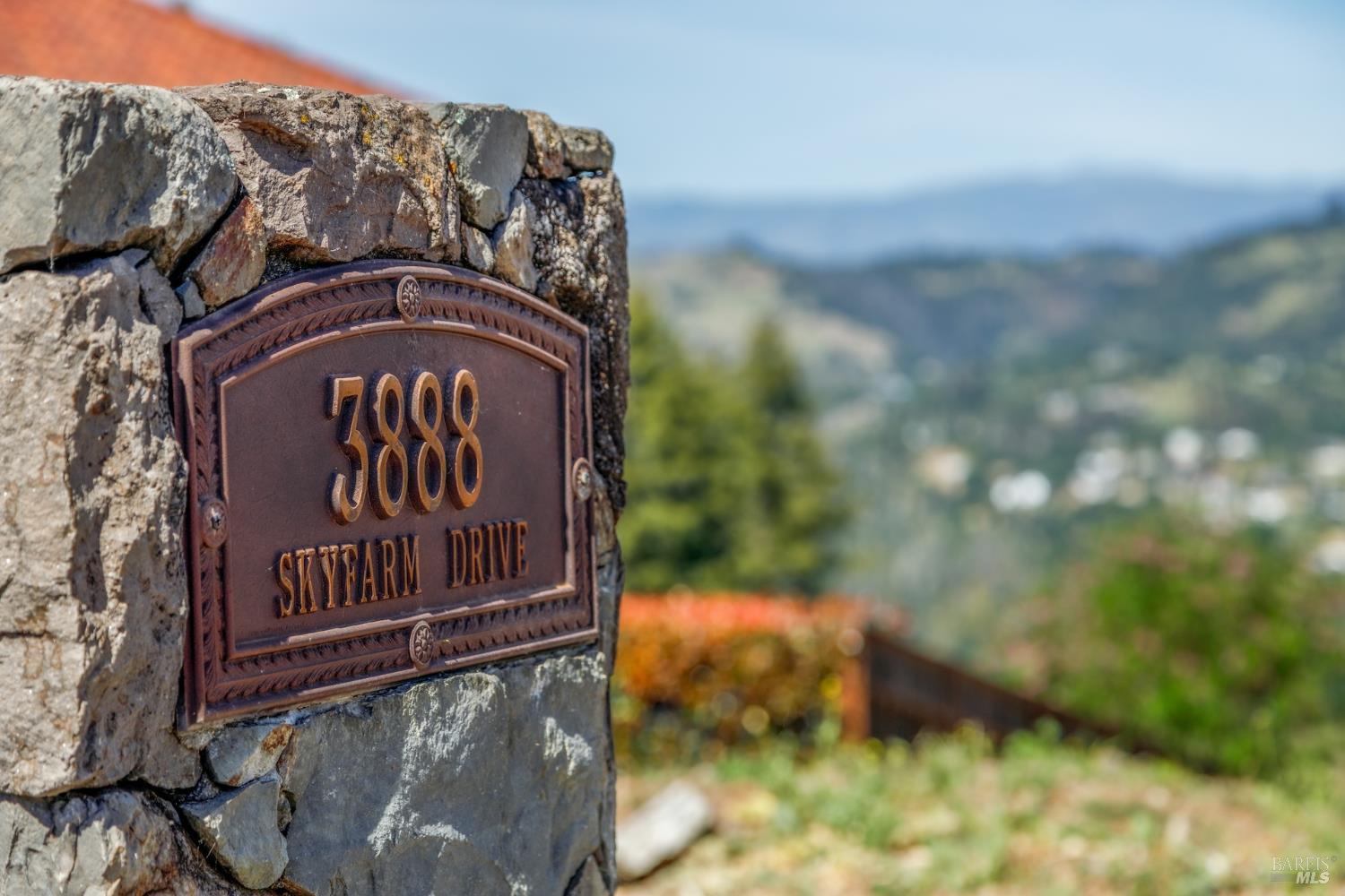 3888 Skyfarm Drive Santa Rosa, CA 95403 - Photo 2 of 18 a view of a sign board