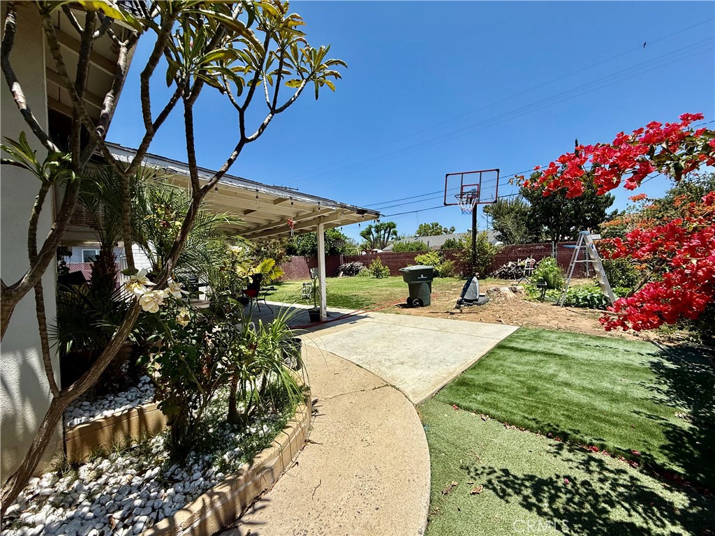 4547 Jones Avenue Riverside, CA 92505 - Photo 42 of 43