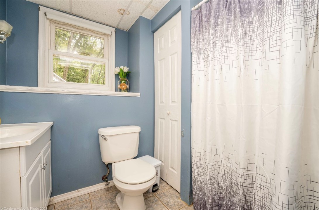 1007 Fish Hill Road Coventry, RI 02816 - Photo 18 of 27