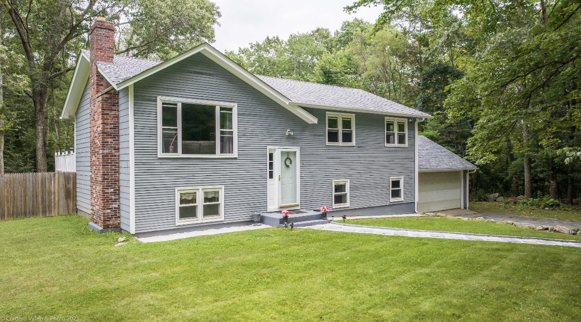 1007 Fish Hill Road Coventry, RI 02816 - Photo 24 of 27