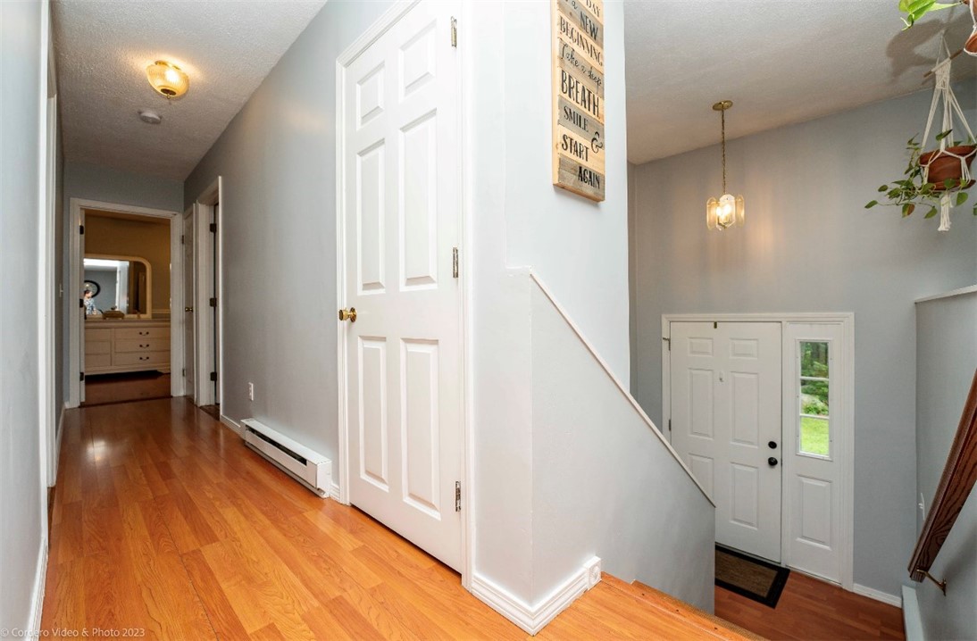 1007 Fish Hill Road Coventry, RI 02816 - Photo 3 of 27