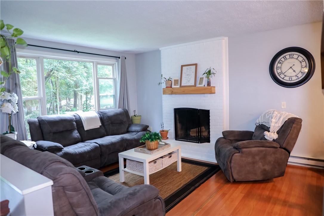 1007 Fish Hill Road Coventry, RI 02816 - Photo 6 of 27