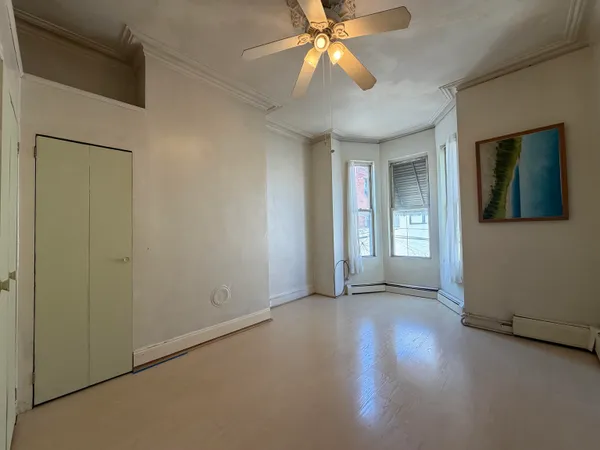 $1,950 | 68 Sherman Avenue, Unit 2R, Jersey City, NJ 07307