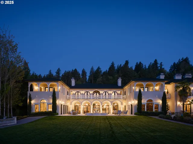 $9,950,000 | 12850 South Fielding Road, Lake Oswego, OR 97034