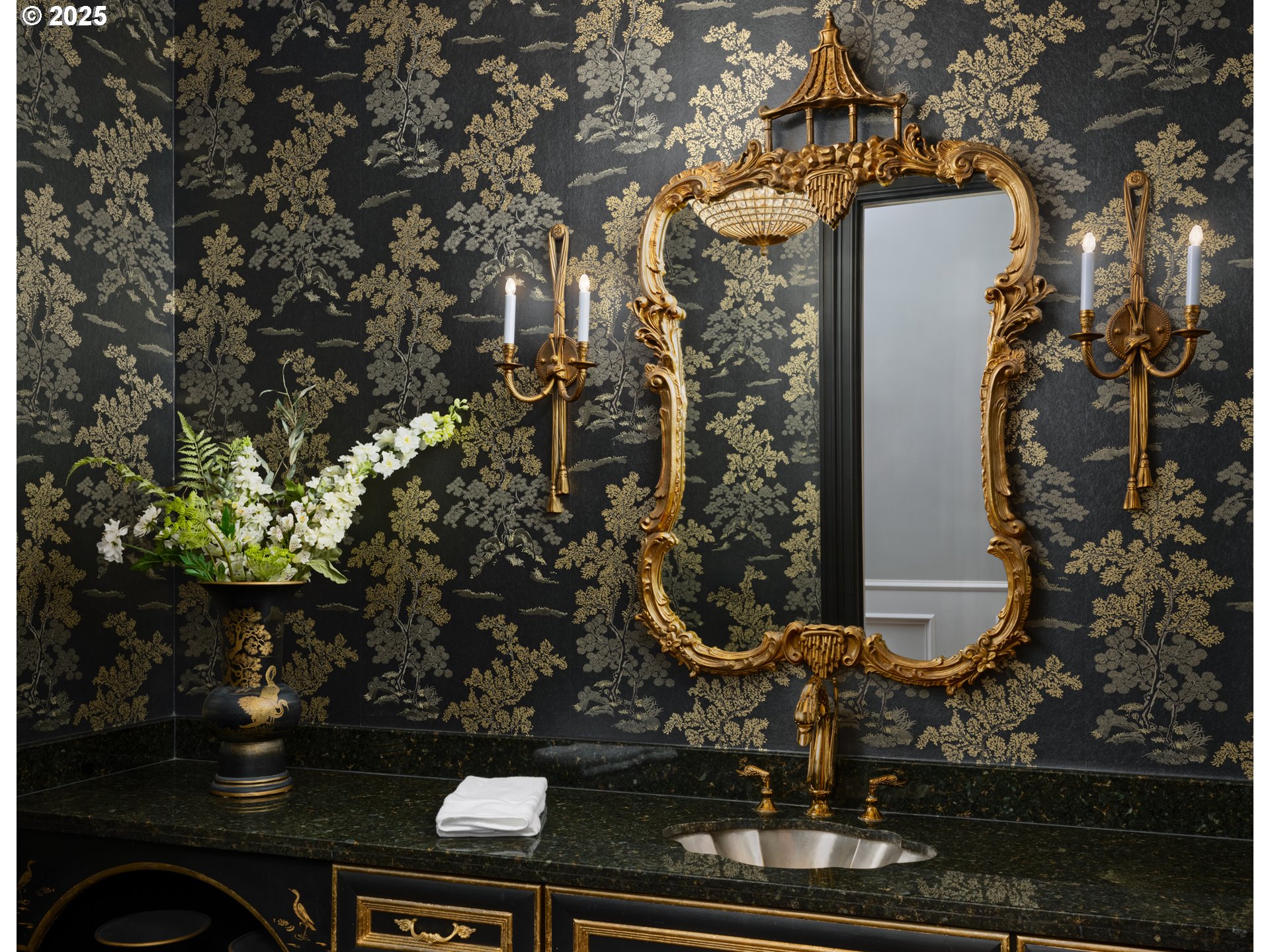 12850 South Fielding Road Lake Oswego, OR 97034 - Photo 23 of 48 Bathroom