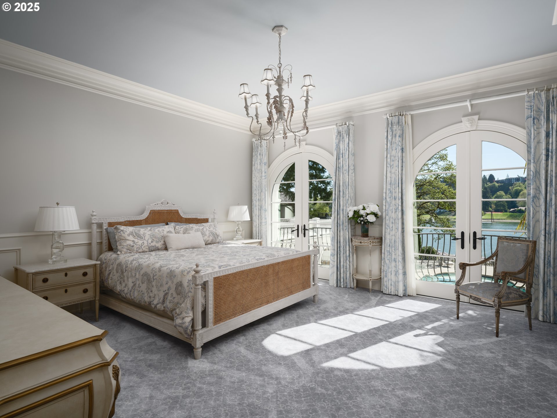 12850 South Fielding Road Lake Oswego, OR 97034 - Photo 31 of 48 Bedroom