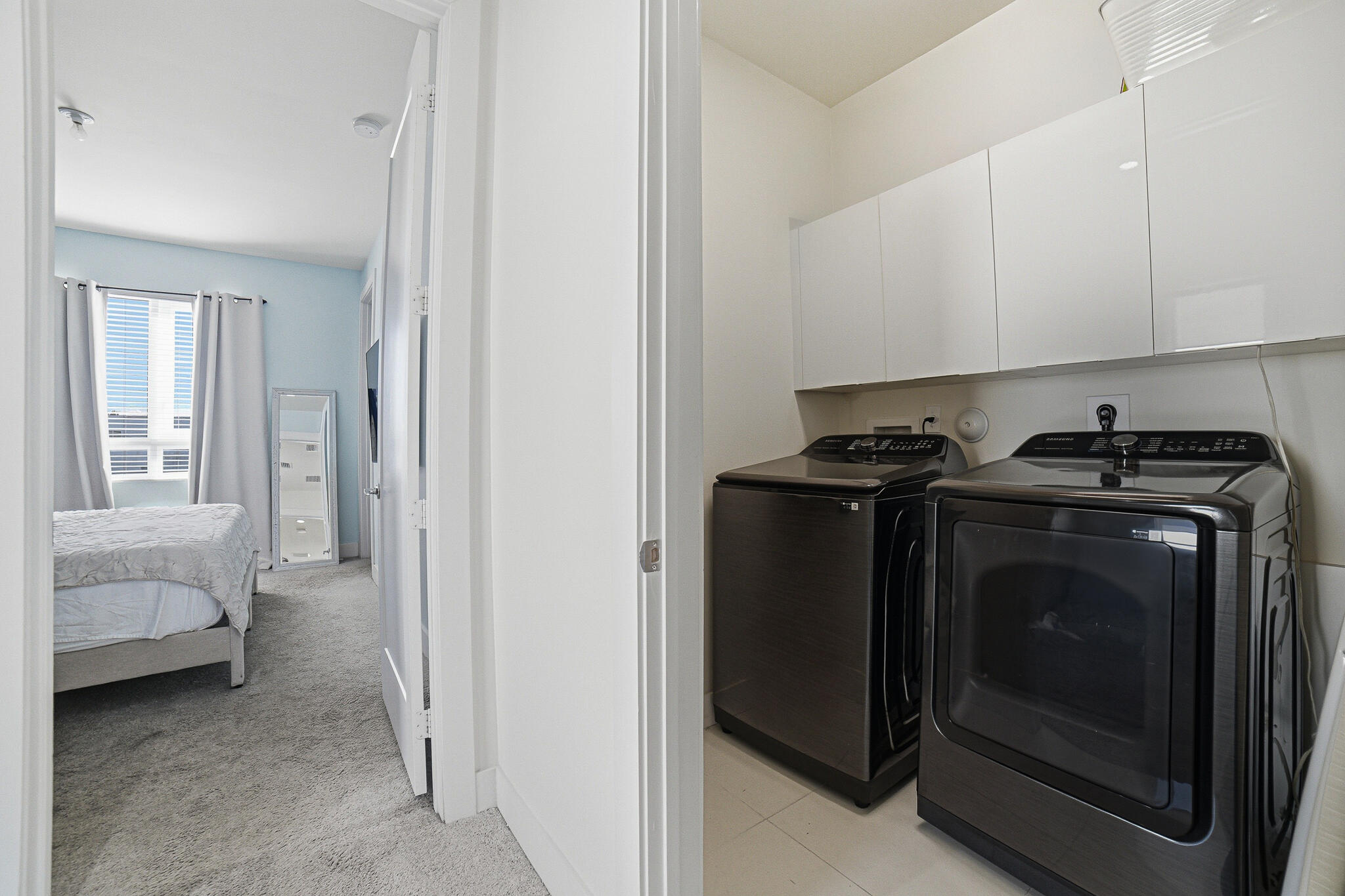 6415 Northwest 102nd Path, Unit 201 Miami, FL 33178 - Photo 19 of 38 Laundry