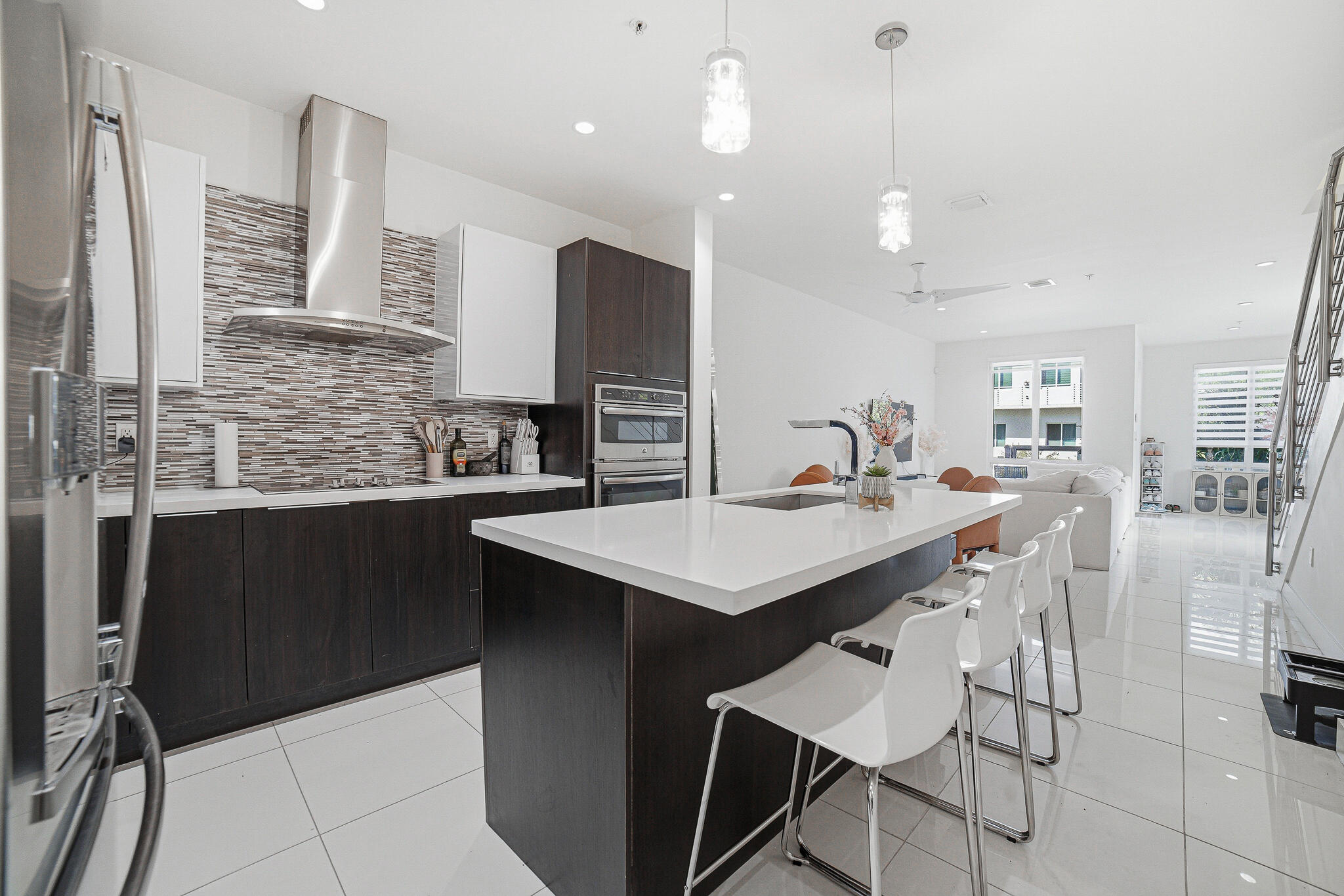 6415 Northwest 102nd Path, Unit 201 Miami, FL 33178 - Photo 2 of 38 Kitchen-E