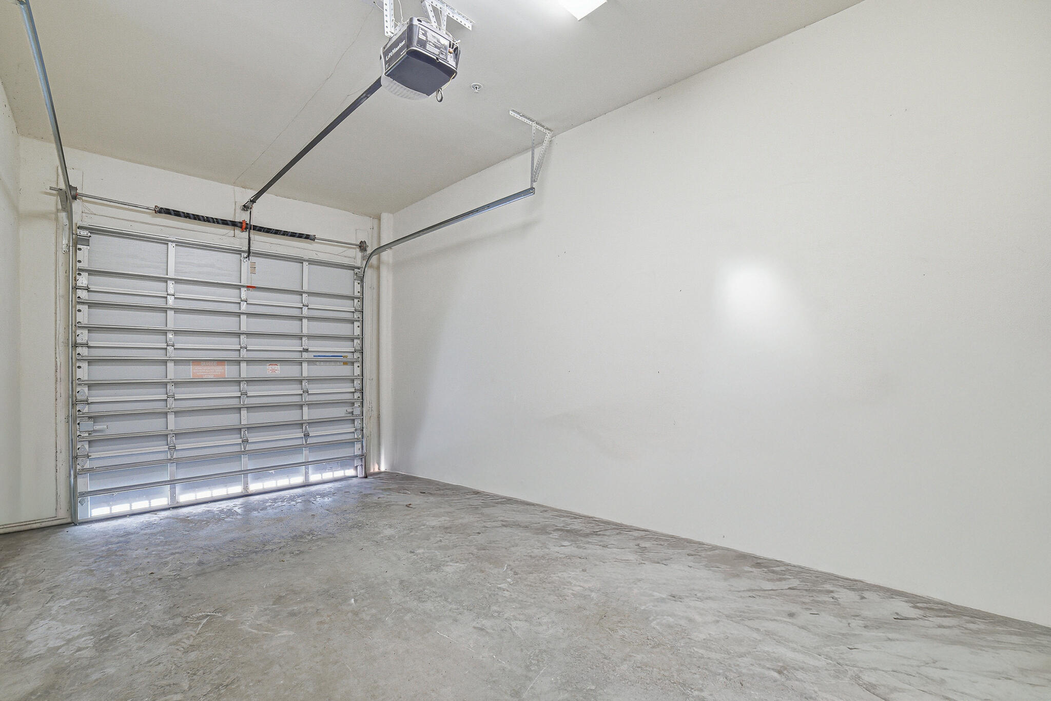6415 Northwest 102nd Path, Unit 201 Miami, FL 33178 - Photo 28 of 38 Garage