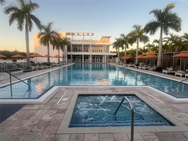 $565,000 | 6415 Northwest 102nd Path, Unit 201, Miami, FL 33178