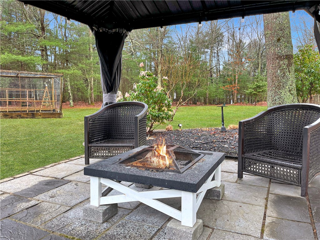 92 Black Plain Road Exeter, RI 02822 - Photo 32 of 36