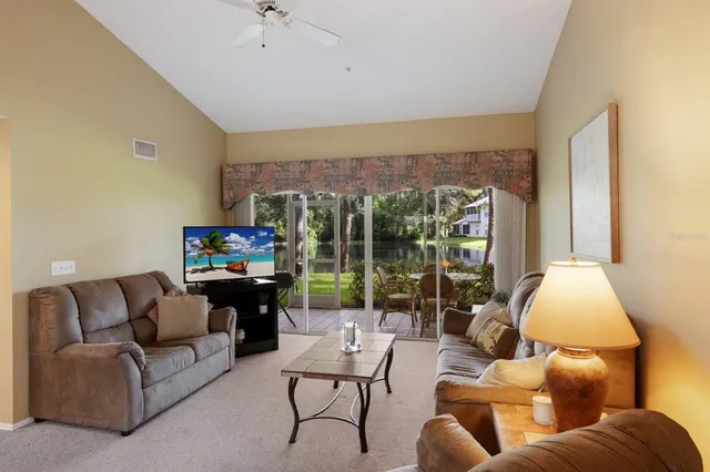 $199,000 | 6315 Grand Oak Circle, Unit 13A, Bradenton, FL 34203