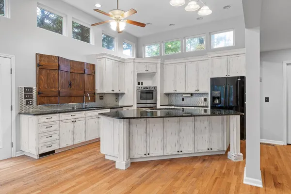 $585,000 | 9100 Tennga Lane, Chattanooga, TN 37421