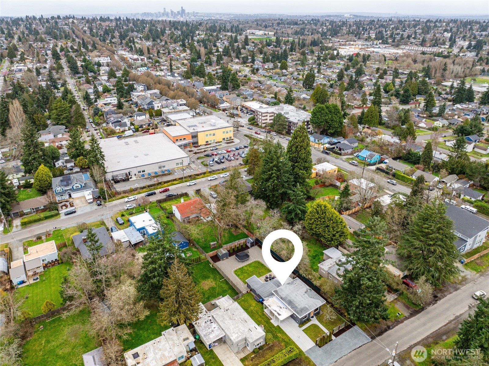 3528 Southwest 98th Street Seattle, WA 98126 - Photo 34 of 35