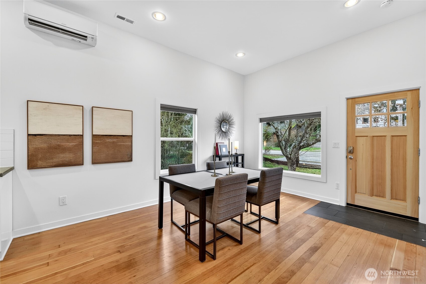 3528 Southwest 98th Street Seattle, WA 98126 - Photo 4 of 35
