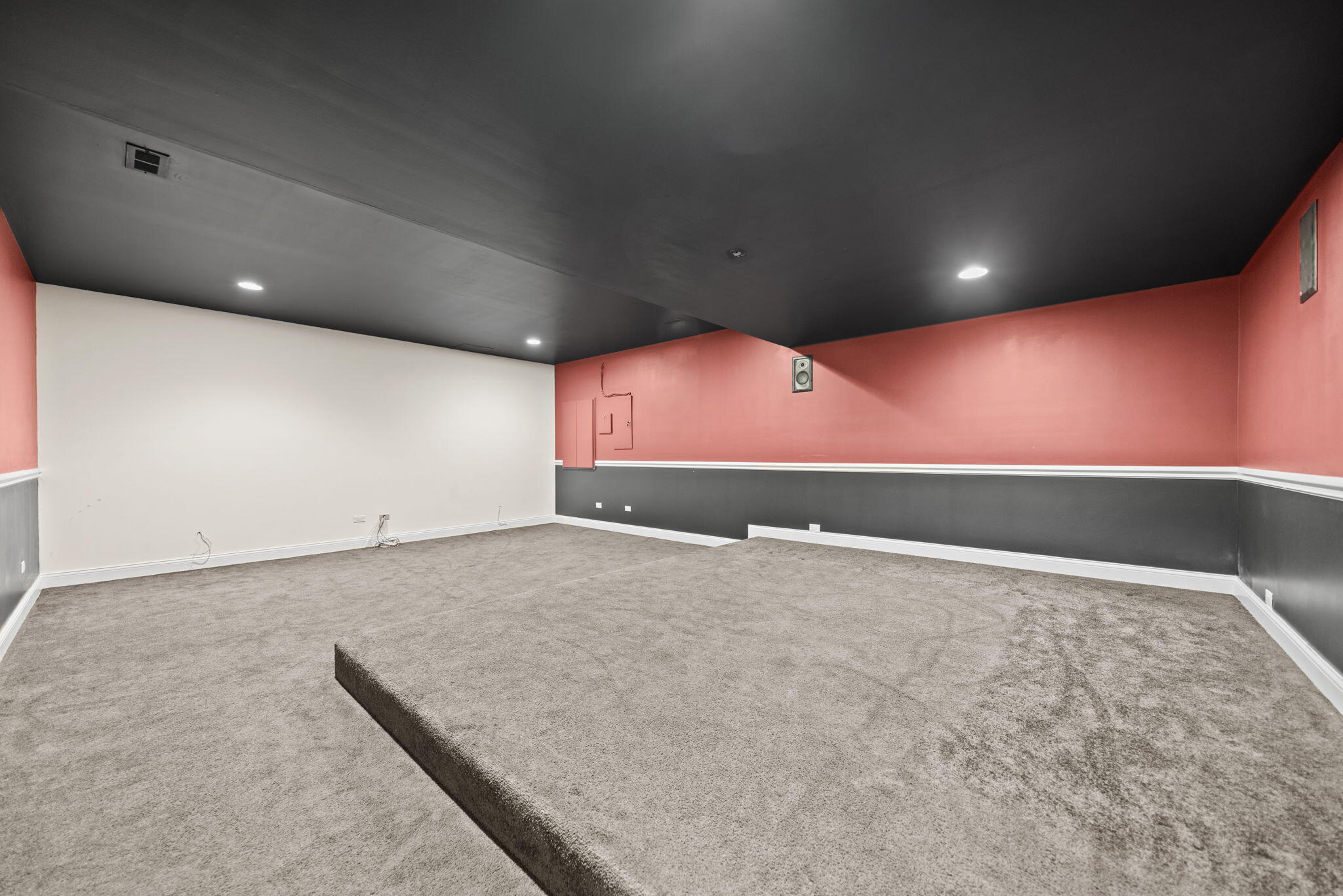 9080 Winding Trail St. John, IN 46373 - Photo 33 of 34 a view of an empty room