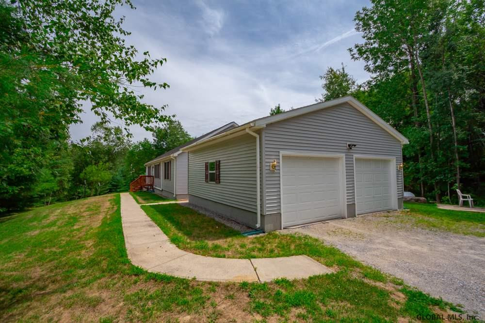 14 Barney Road Greenfield, NY 12850 - Photo 2 of 34 Photo 2