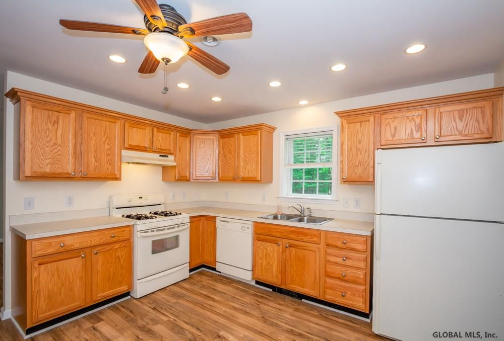 14 Barney Road Greenfield, NY 12850 - Photo 9 of 34 Photo 9