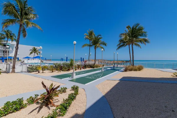 $529,990 | 201 East Ocean Drive, Unit 1211, Key Colony Beach, FL 33051