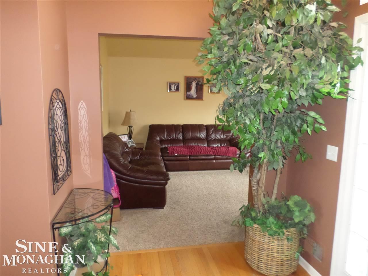 53056 Molenda Road Chesterfield, MI 48051 - Photo 10 of 50
