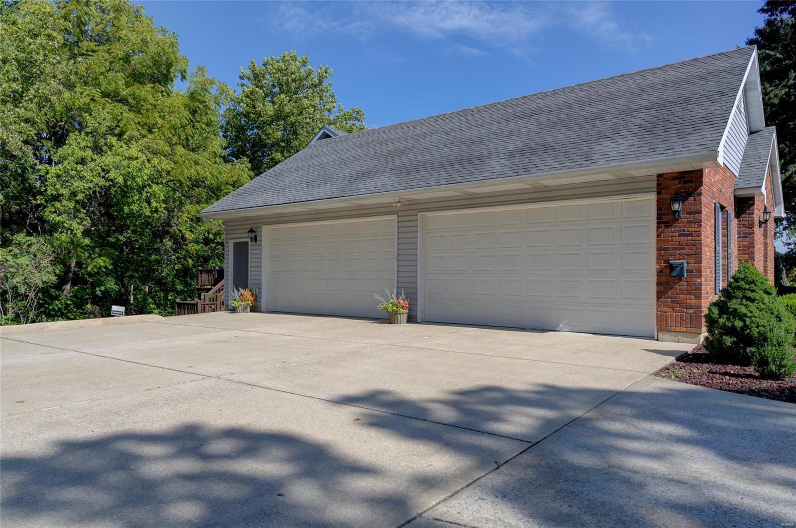 2241 Hackmann Road St. Charles, MO 63303 - Photo 52 of 56