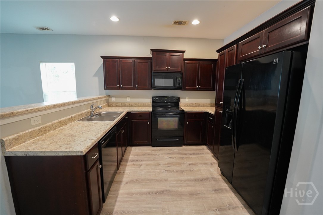 59 Reese Way Savannah, GA 31419 - Photo 6 of 34