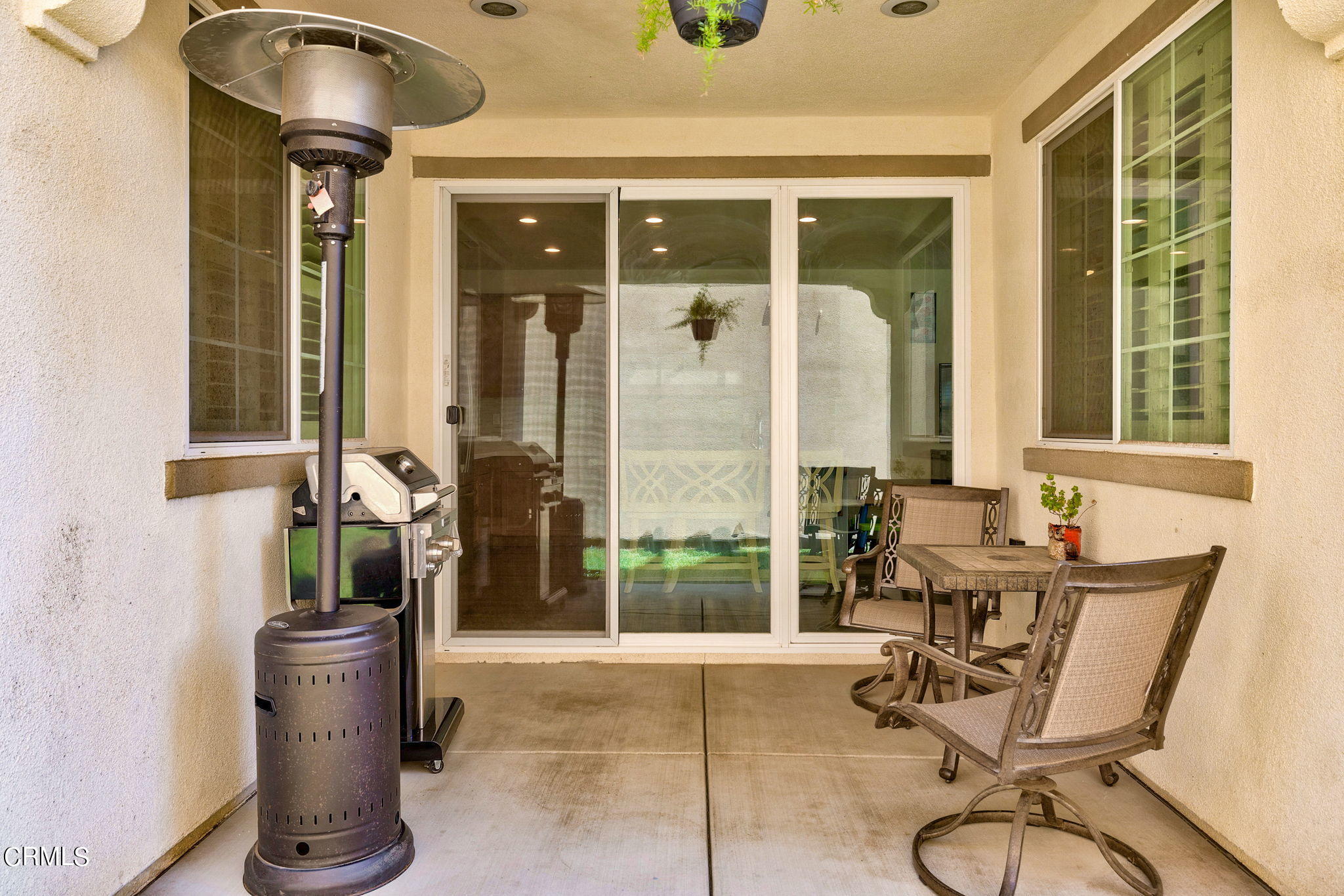 261 Stagetrail Road Camarillo, CA 93010 - Photo 25 of 32 25-web-or-mls-UpmarketMedia_261StageTrai